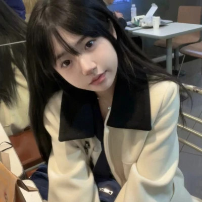 女生头像普通真人图片