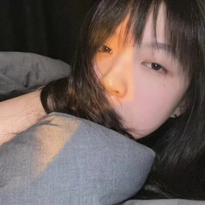 20岁女孩真人头像照片