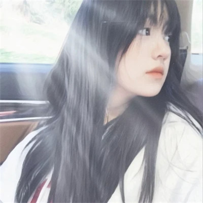 20岁女孩真人头像照片