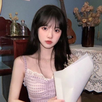 2025最流行的女生微信头像