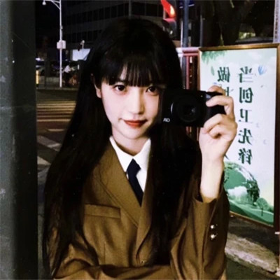 2025最潮最火女生高清头像