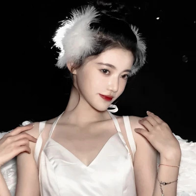 2025最潮最火女生高清头像