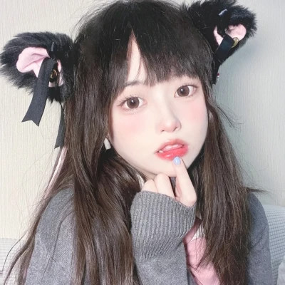 2025年最流行女生微信头像