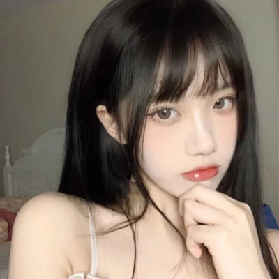 2025年最流行女生微信头像