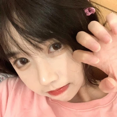 2025年最流行女生微信头像