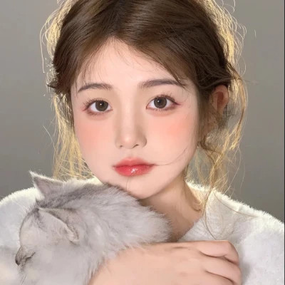 微信头像漂亮大方女生