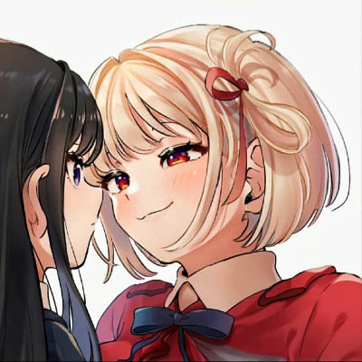 拉拉情侣头像两女动漫图片