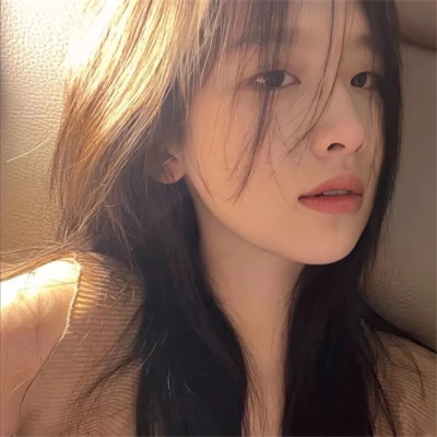好看到爆的女生头像真人 