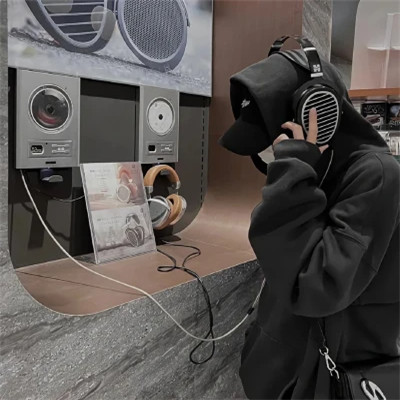 2025年好看的微信头像男