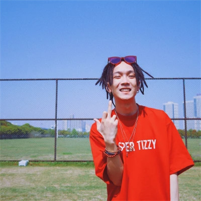 2025年适合男生头像新款帅气