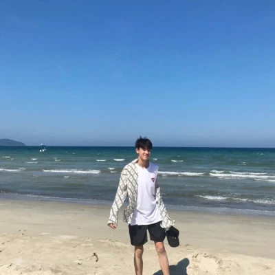 2025年适合男生头像新款帅气