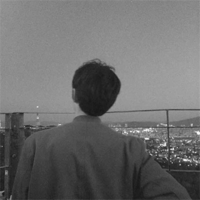 黑白帅气男生头像照片