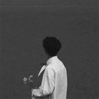 男生黑白高级感头像