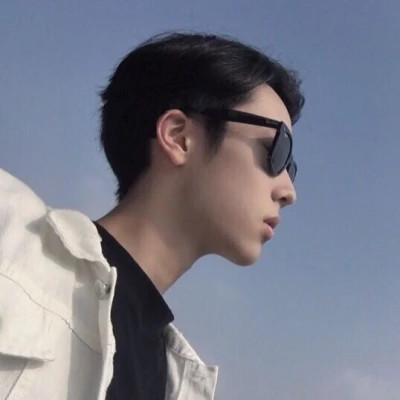 2025最新版微信男生头像