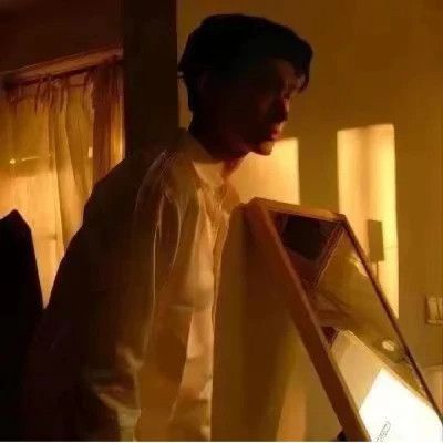 情侣头像2025最火爆一男一女