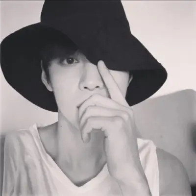 情侣头像2025最火爆一男一女