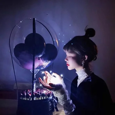 2025年最潮一男一女情侣头像