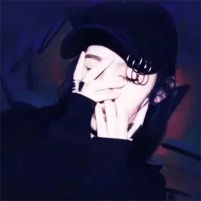 2025年最潮一男一女情侣头像