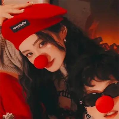 2025情侣头像单人一男一女