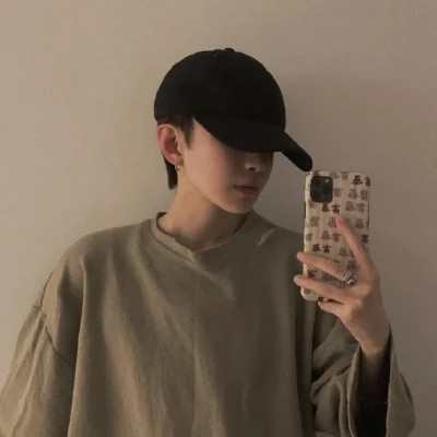 微信一男一女单人情侣头像