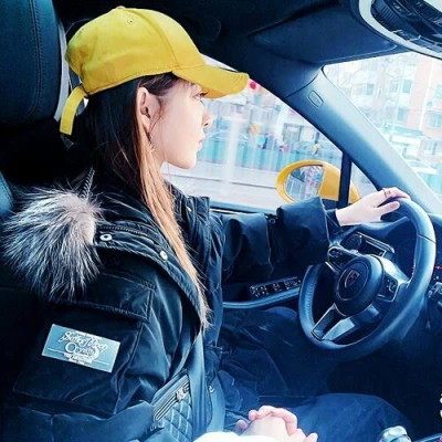 微信一男一女单人情侣头像