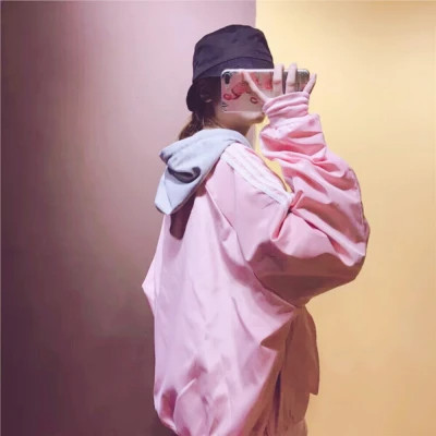 微信一男一女单人情侣头像