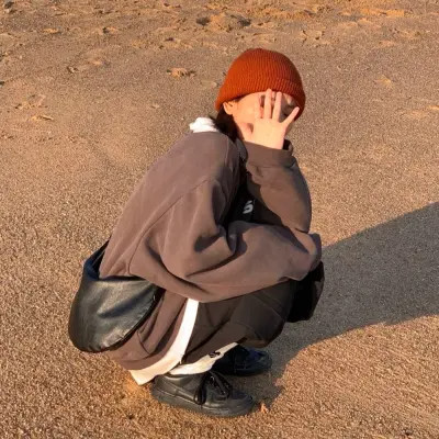 微信一男一女单人情侣头像