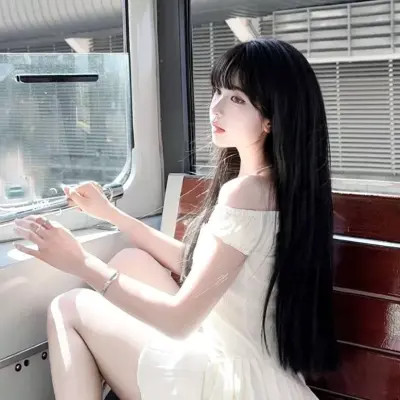 身材好头像女