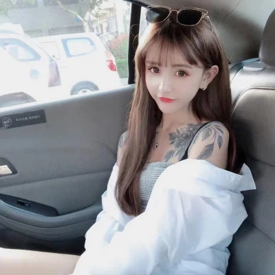 身材好头像女