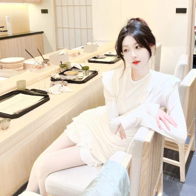 身材好头像女