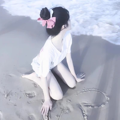 女生又纯又欲的头像