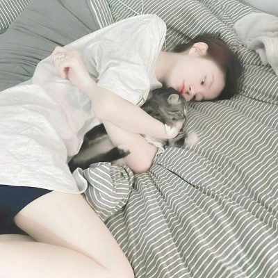 女生又纯又欲的头像
