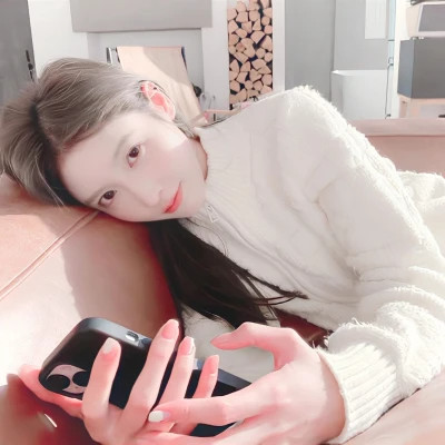 女生又纯又欲的头像