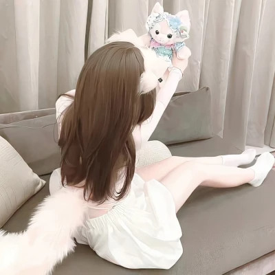 不露脸身材好的气质美女头像