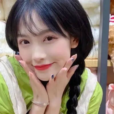 真人美女照片唯美头像