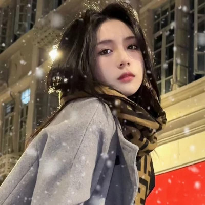 真人美女照片唯美头像