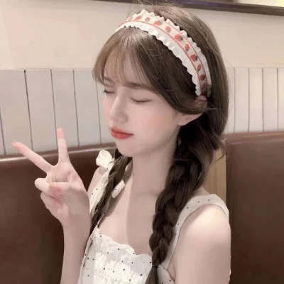 2025年最火女头像