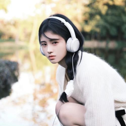 2025年最火爆的女生头像