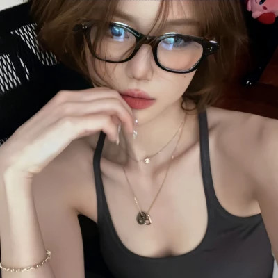 女生头像身材御姐