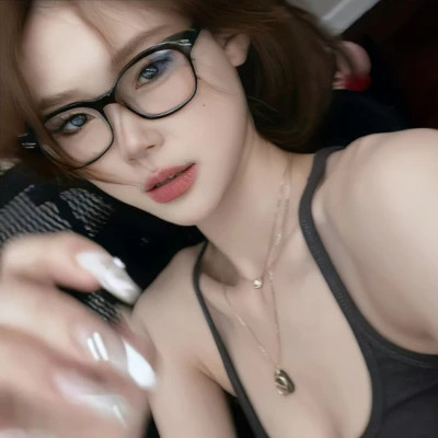 女生头像身材御姐