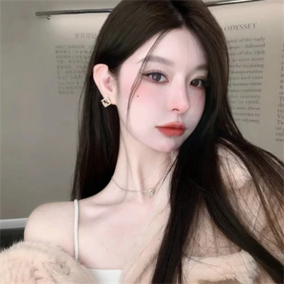 身材劲爆的女头像