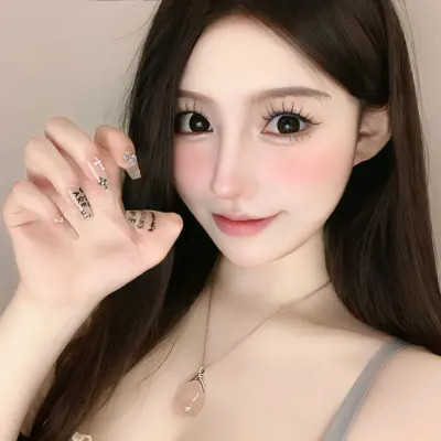 身材劲爆的女头像