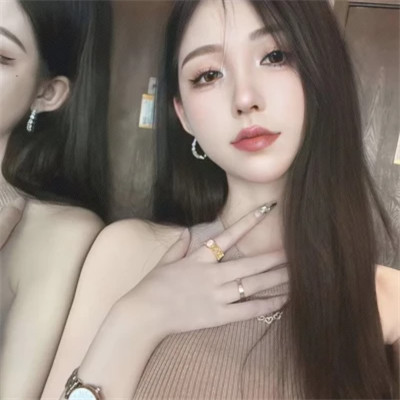 身材劲爆的女头像