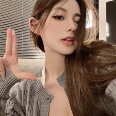 身材劲爆的女头像