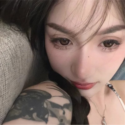好看又成熟的头像女生