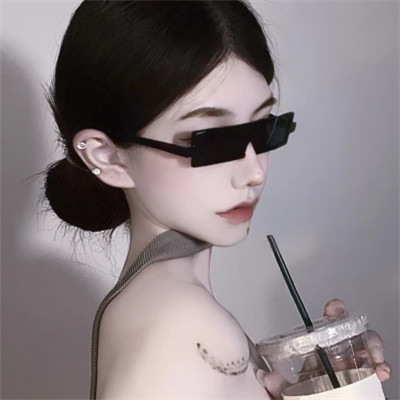女生优质头像御姐