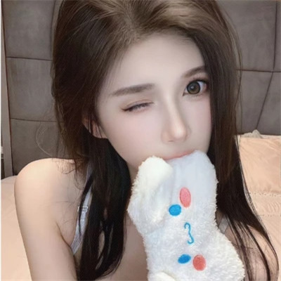 女生好看时尚的头像图片