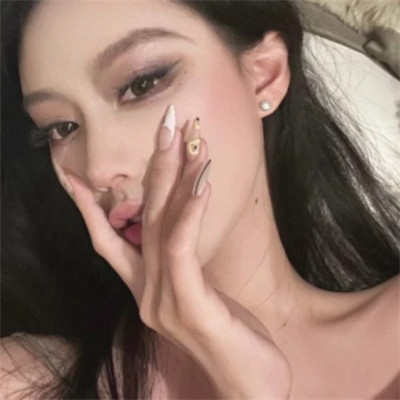 优质精选的高清女生头像