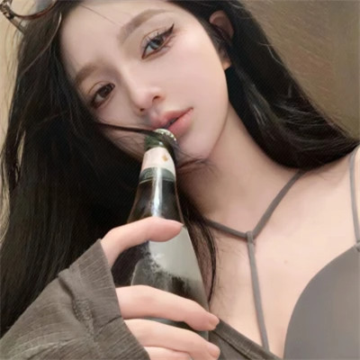 时尚女头像气质