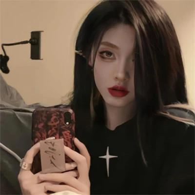 时尚ins高级感女生头像
